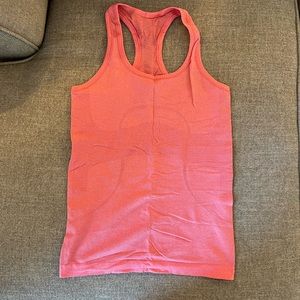 Lululemon Swiftly Tech Tank